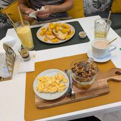 Breakfast @ The Oasis Restaurant and Bar