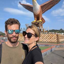 Datarang Lang eagle statue