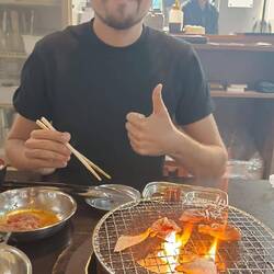 Journée s'achève avec un barbecue japonais