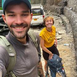 Angekommen und los geht's, wir hatten nur eine kleine Wanderung vor uns 😊