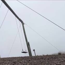 Schaukeln in den Wolken