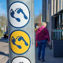 Überall im Städtchen, aber wohin laufen sie denn?