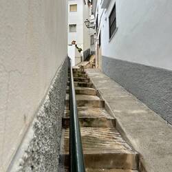 Many of the steep streets here have steps on one side…