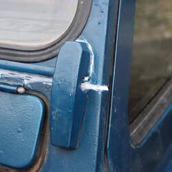 ...wird von mir semi-professionnel mit Silikon verschlossen