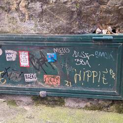 Ok. Does that say Dave Hippie? Dave Hippler? WTF!