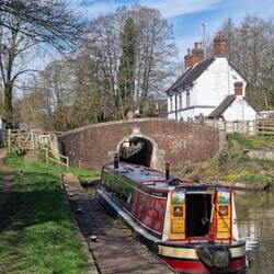 Waiting in the queue for the first lock