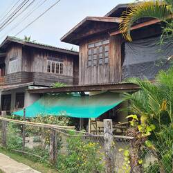 Straßenzüge in Champassak