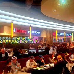 Foodmeile im Einkaufszentrum