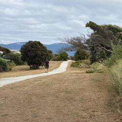 Pohara waterfront walk