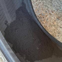 Ds isch dr Plastikabrieb wo sech im Reife ahgsammlet het😵