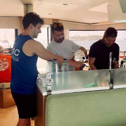 Wasserflaschen füllen