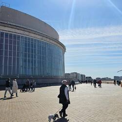 ... das Casino Oostende, direkt an der Nordsee ...