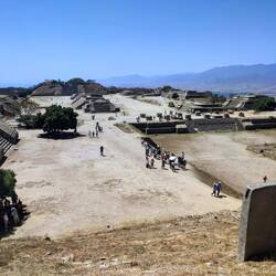 Gran Plaza, Monte Albán