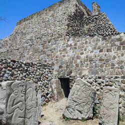 Danzantes, Monte Albán