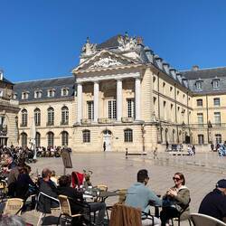 Lunch in the Grand Square with Johanna