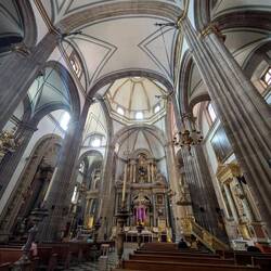 Viele wunderschöne Kirchen haben wir besucht.
