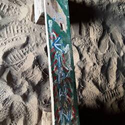 Und kunstvoller Bank