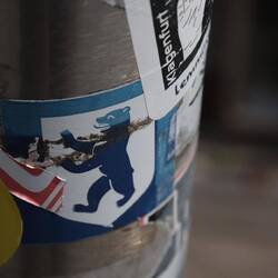 Ba-Wü, Berlin, Klagenfurt.... Deutsches Stickeralbum irgendwo in Sydney