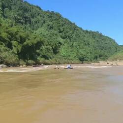 These rapids were fun! Lost my hat in it, but J9 was behind me & scooped it up w/ her foot!