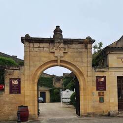 Entrance to Le Manoir - Maison Galhaud, a renowned winery located in Saint-Émilion