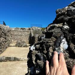 A lot of flintstone in the meter thick walls