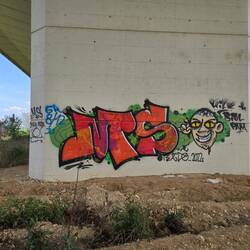 Going under the underpass entering Santerem