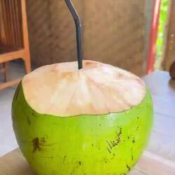 De Sound macht ois langsam Kirre 😵‍💫😵‍💫😵‍💫 i jedem Warung am Start 😅