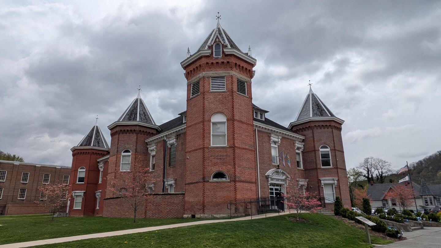 Courthouse 1898
