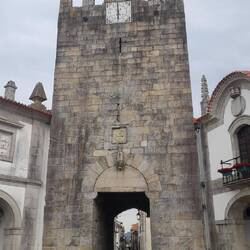 Hier kommen die Santiago-Pilger des Camino Portuges vorbei.