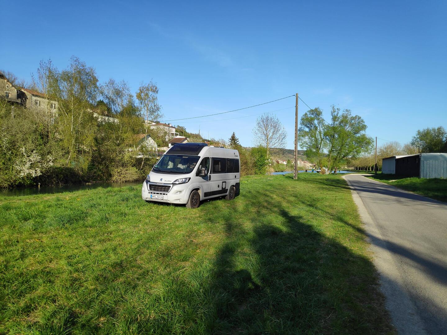 Stellplatz am Canal de la Meuse
