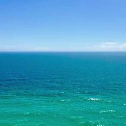 während dem Mittagessen