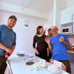 Cooking dinner Alex, Ester, Arlene, and Yves
