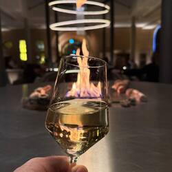 ...heute eine letztes Glas am Gasfeuer... ...nächstes Glas am: Buschfeuer 😁