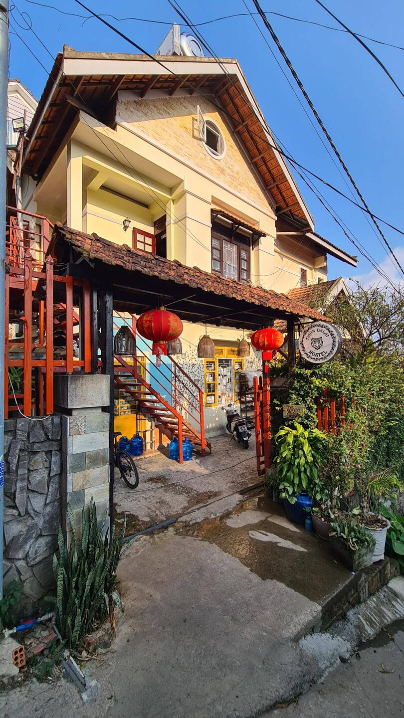 Tigon Party Hostel