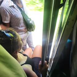 Isabell konnte jedoch zeitweise den letzten Sitzplatz inklusive Klimatisierung ergattern