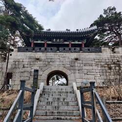 Sukjeongmun gate