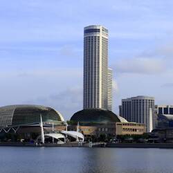 Konzerthalle "Durian Fruit"