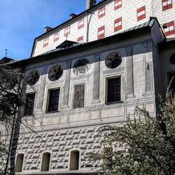 Can you see the Cheater?