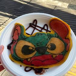 ... und ihm fehlt ein halbes Ohr 🤣