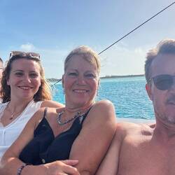 zum Sonnenuntergang oben auf dem Freisitz der Vitila