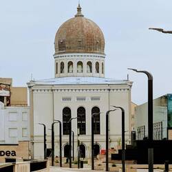 Die Synagoge von Oradea außen..