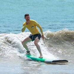 Surfe 🌊🤙🏽 apropo, Pose isch nöd extra 😂 hend gar nöd gwüsst dasmer gfötelet werded 😅