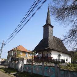 Die Holzkirche von Botean