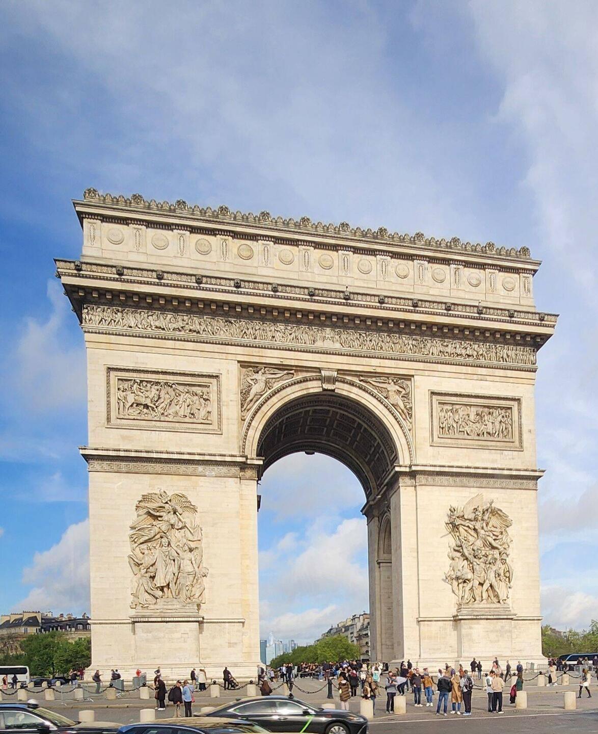Arc de Triomphe