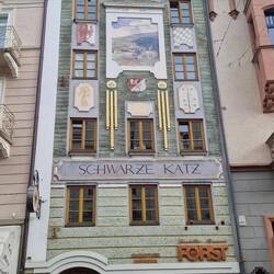 Hier kann man auch einen Kater bekommen 😂😂