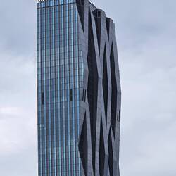 Das PWC Gebäude soll die Donau Wellen nachahmen