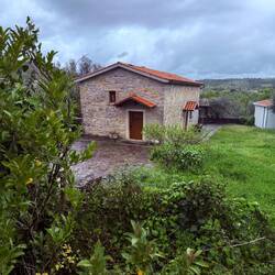 I could live here. Get a few goats and some chickens