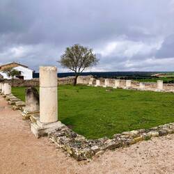 Zuoberst auf dem Hügel befanden sich die Bäderanlagen