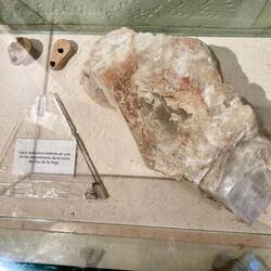 lapis specularis: Marienstein, er wurde auch Spiegelstein genannt