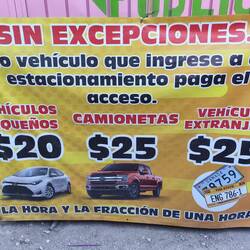 Ganz rechts. Mehrkosten durch ausländisches Nummernschild.